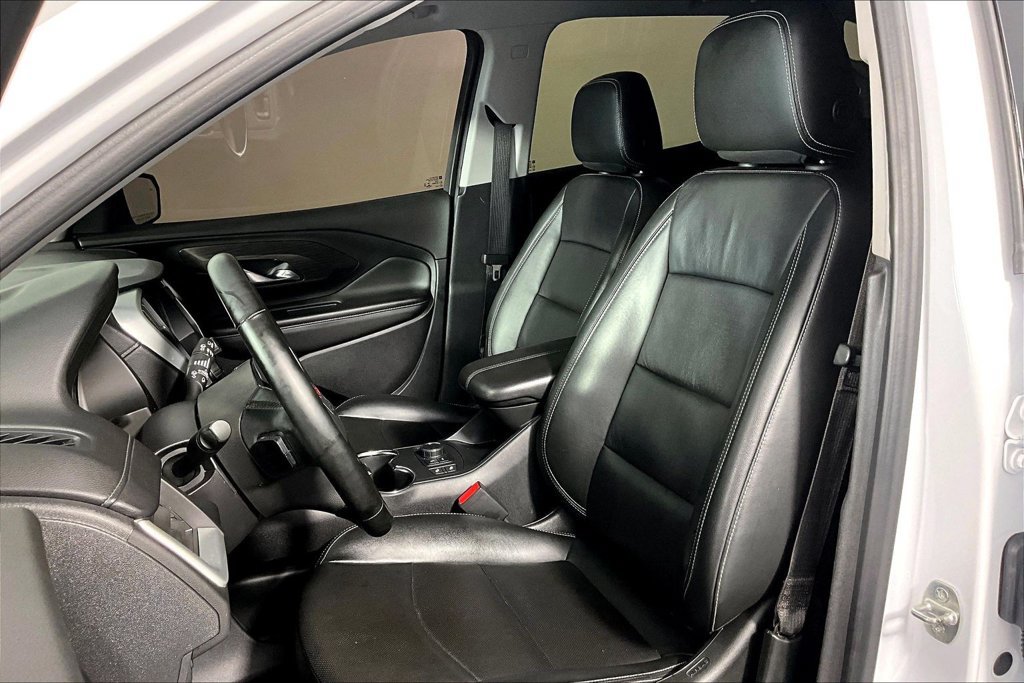 Used 2023 GMC Terrain SLT w/ Elevation Edition FWD image 25