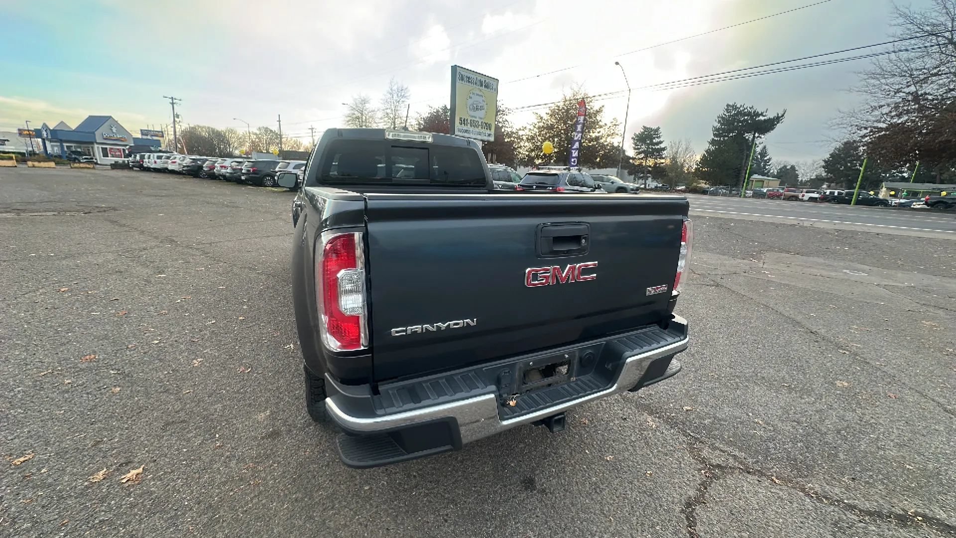 Used 2016 GMC Canyon SLE w/ All Terrain Adventure Package AWD/4WD image 5