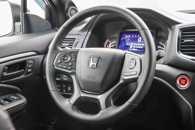 Used 2023 Honda Passport TrailSport image 17