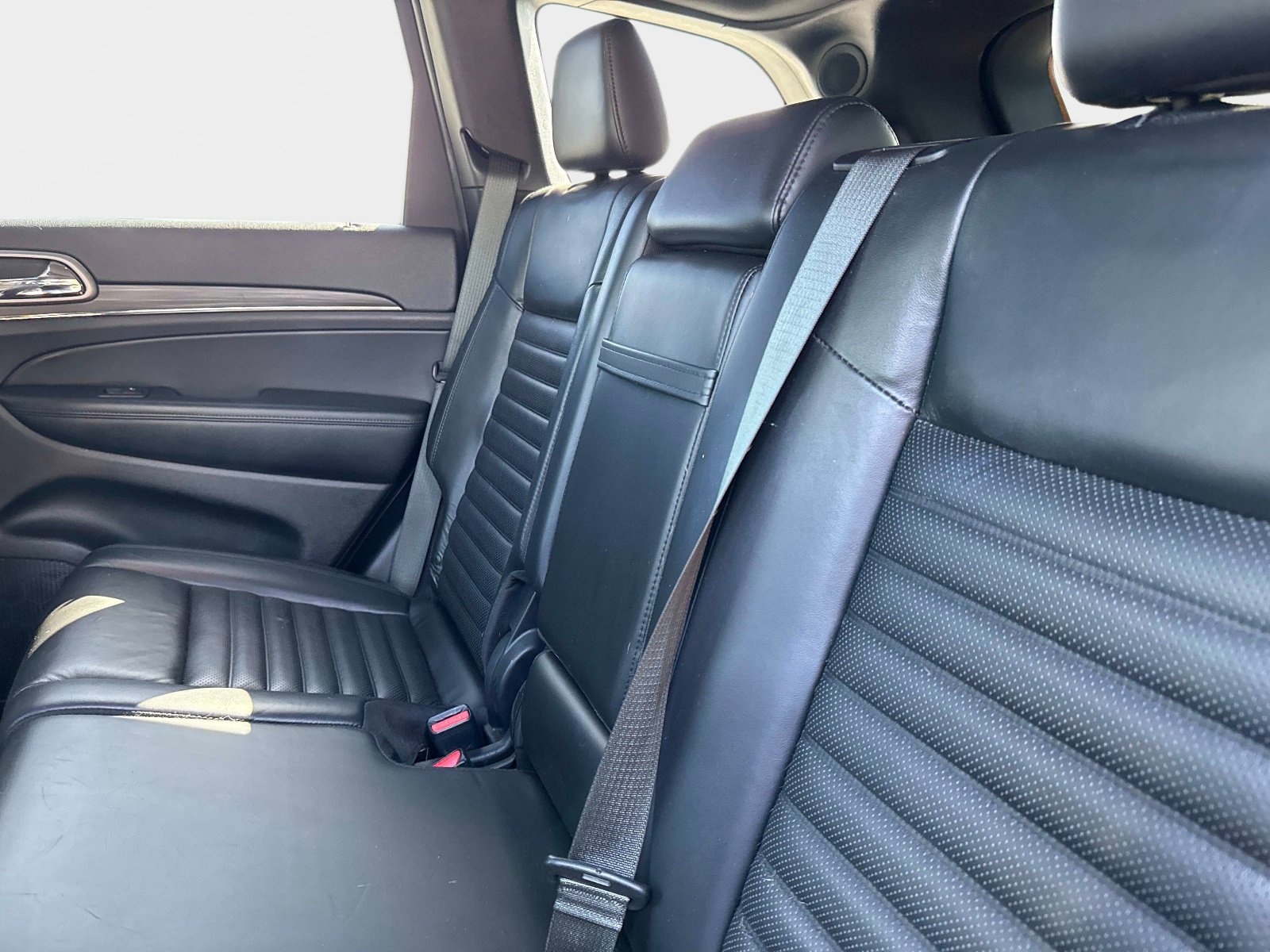 Used 2020 Jeep Grand Cherokee Limited X AWD/4WD image 13