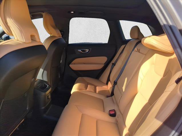 Used 2024 Volvo XC60 T8 Ultimate w/ Protection Package Premier image 17