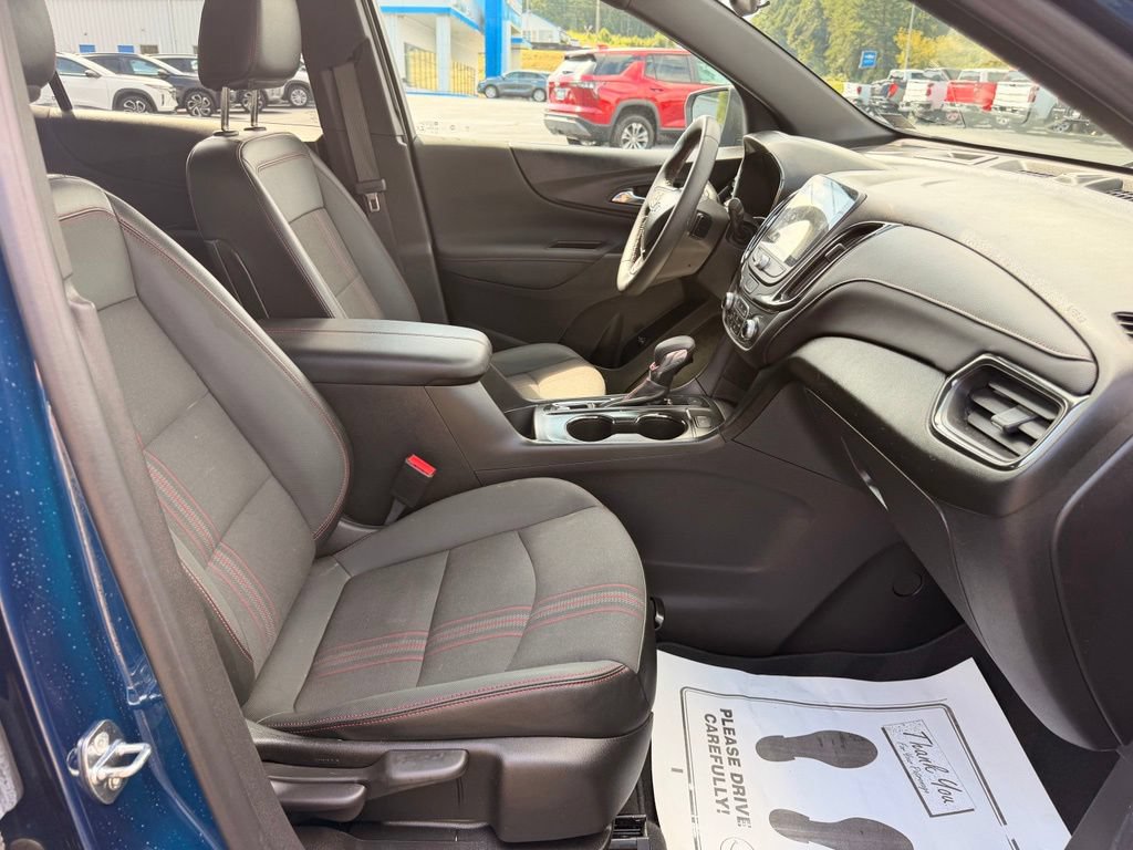 Used 2022 Chevrolet Equinox RS w/ Infotainment Package AWD/4WD image 34