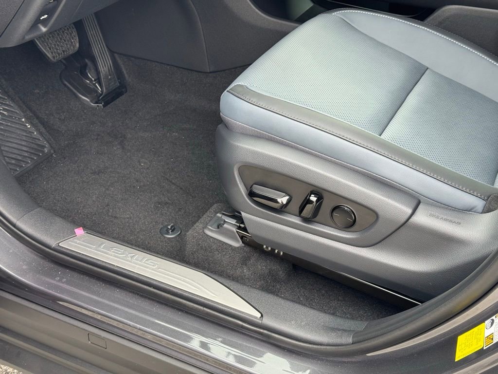 New 2026 Lexus RZ 350e 2WD image 20