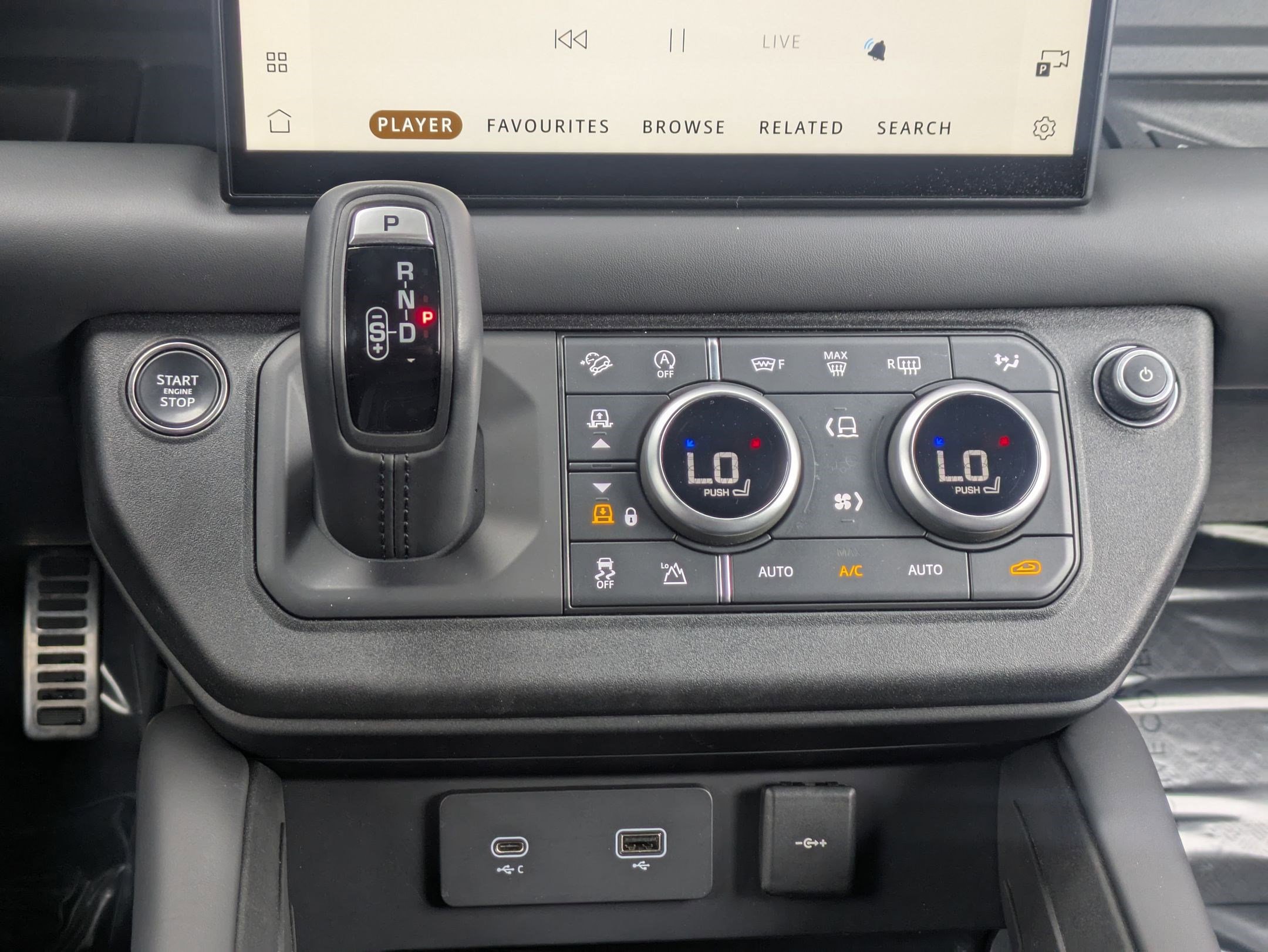 Certified 2023 Land Rover Defender 110 image 22