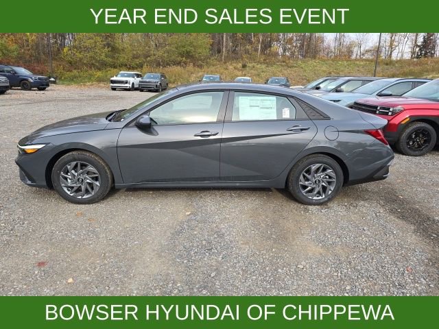 New 2026 Hyundai Elantra Blue image 2