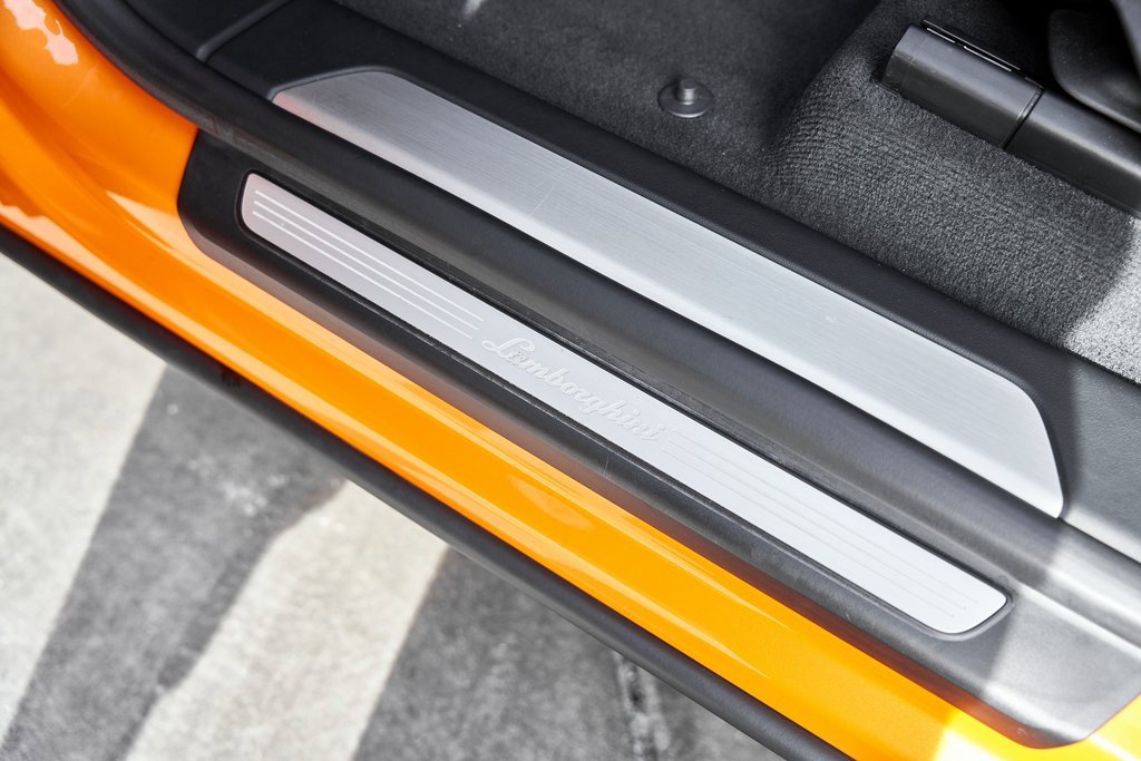 Used 2022 Lamborghini Urus image 35