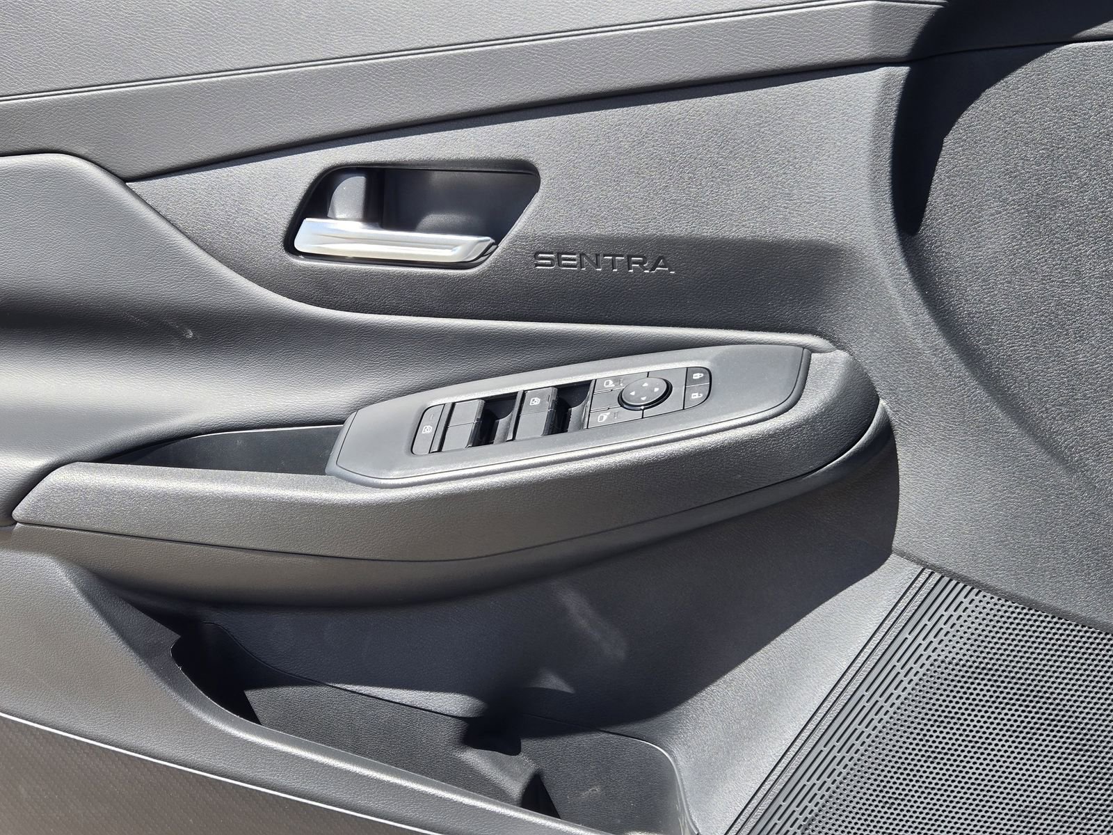 New 2026 Nissan Sentra SV image 19