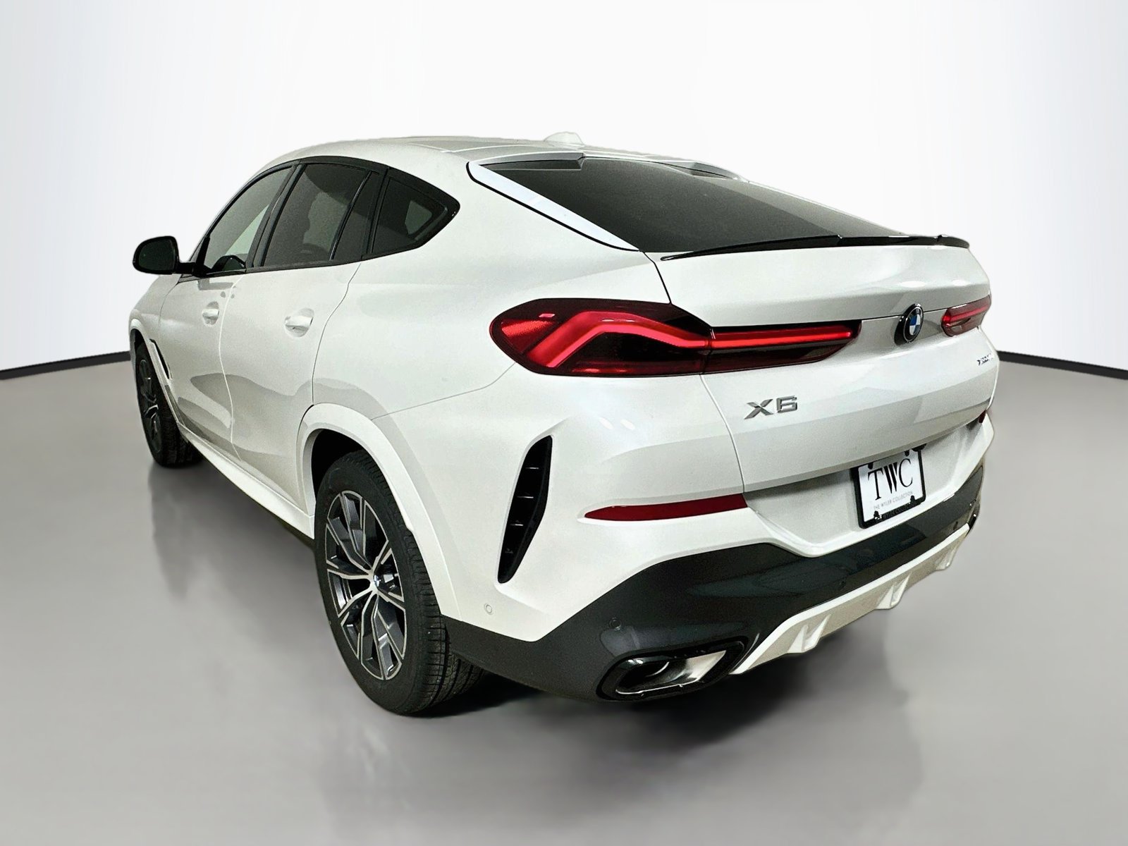 New 2027 BMW X6 xDrive40i AWD/4WD image 50