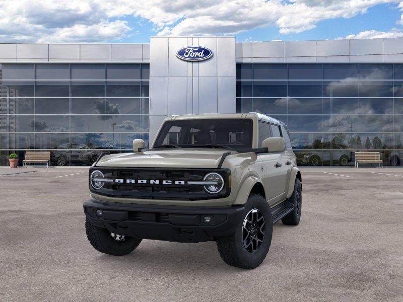 New 2026 Ford Bronco Outer Banks AWD/4WD image 2