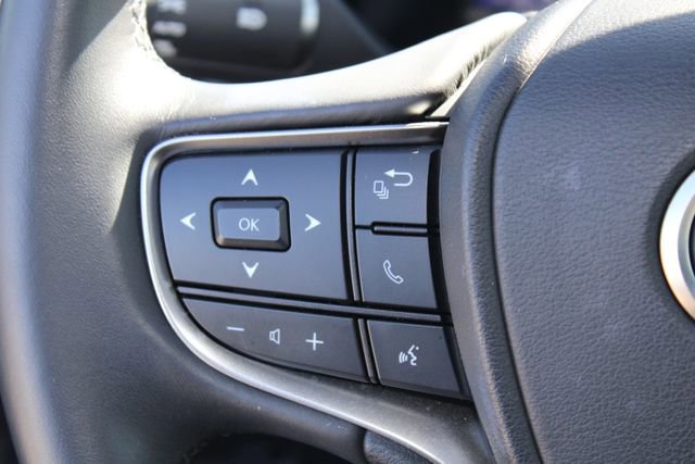 Certified 2025 Lexus UX 300h 300h image 18