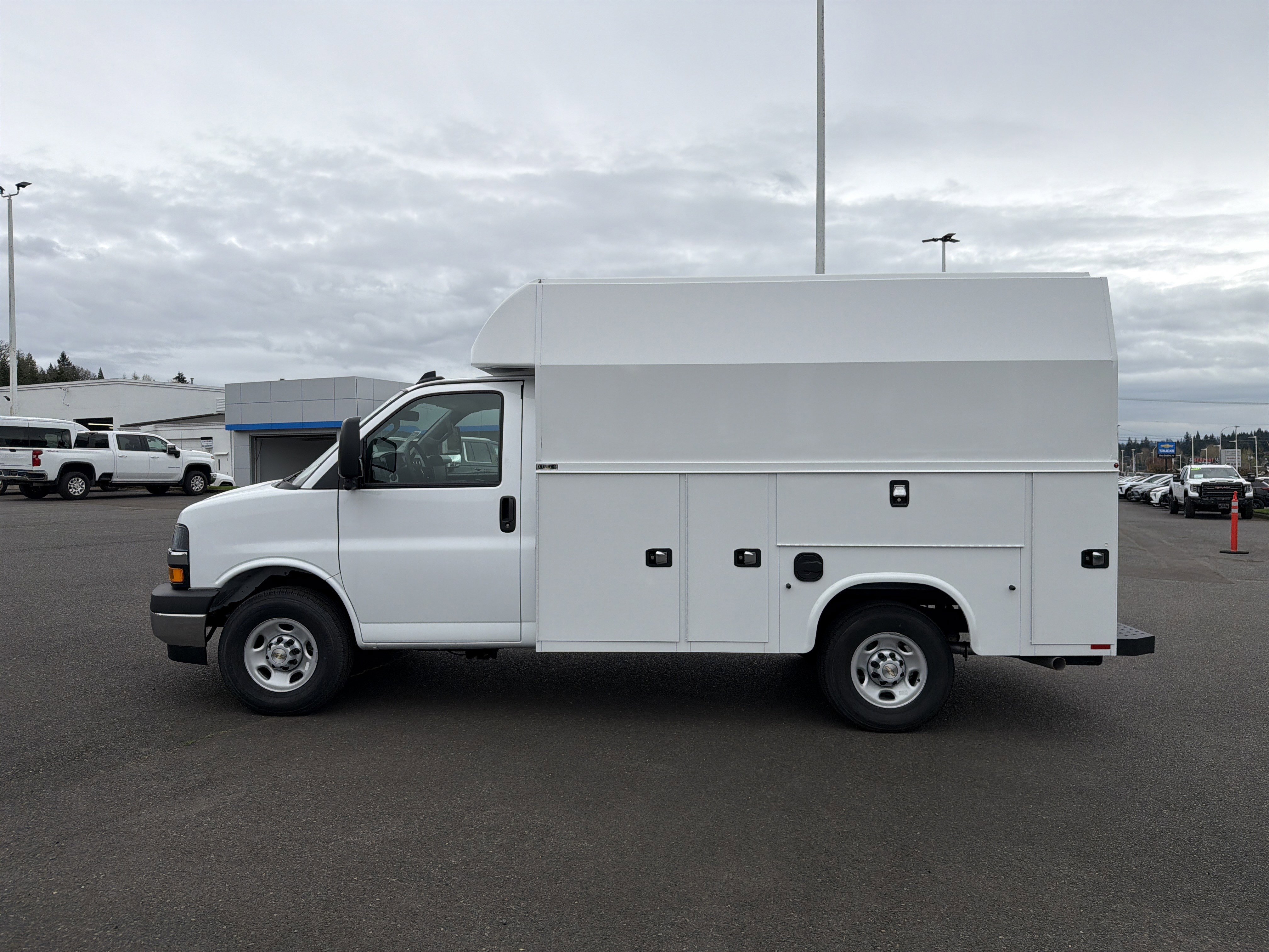 New 2026 Chevrolet Express 3500 w/ Power Convenience Package RWD image 2