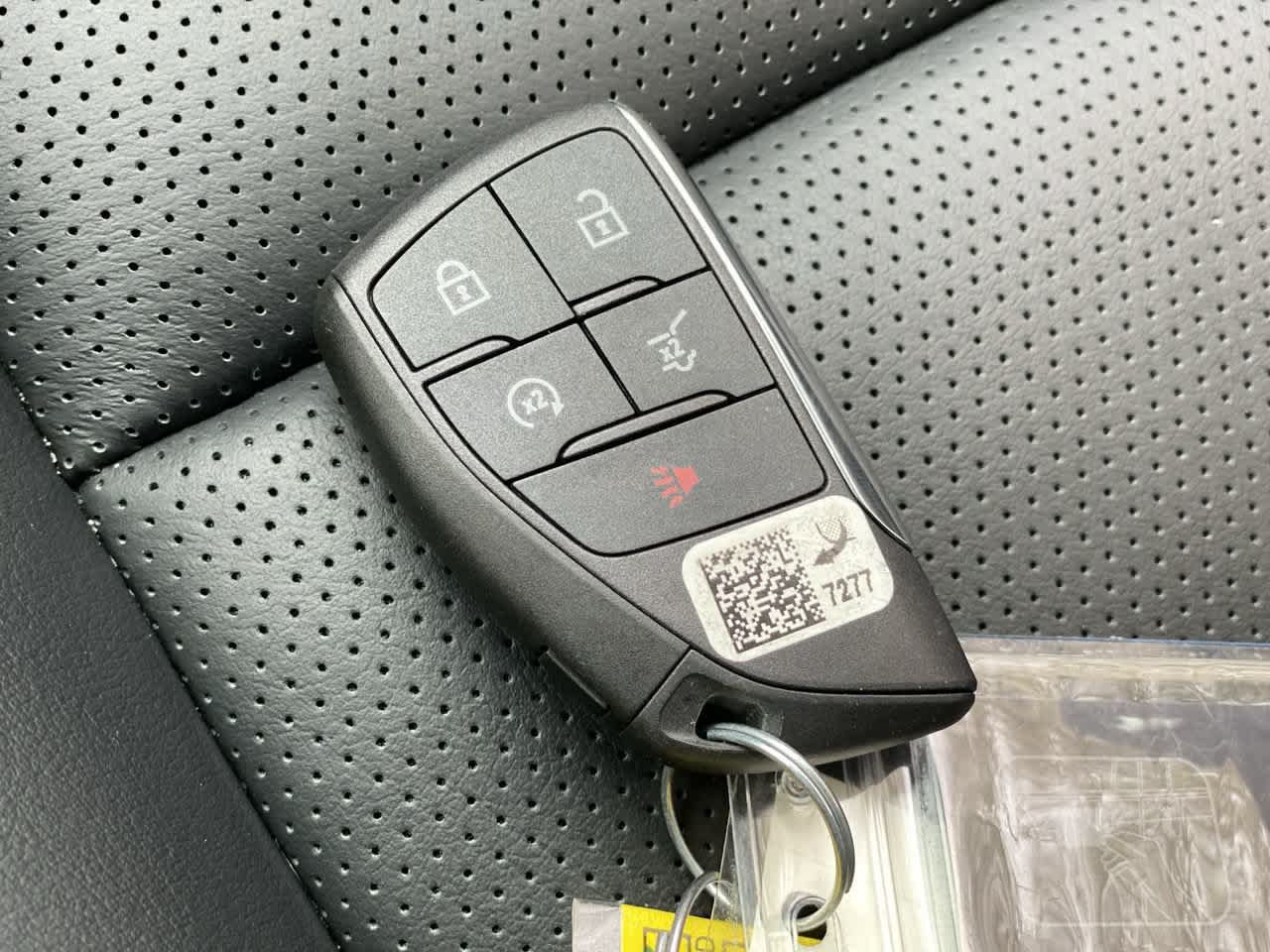 Used 2026 Buick Enclave Avenir w/ Super Cruise Package FWD image 26