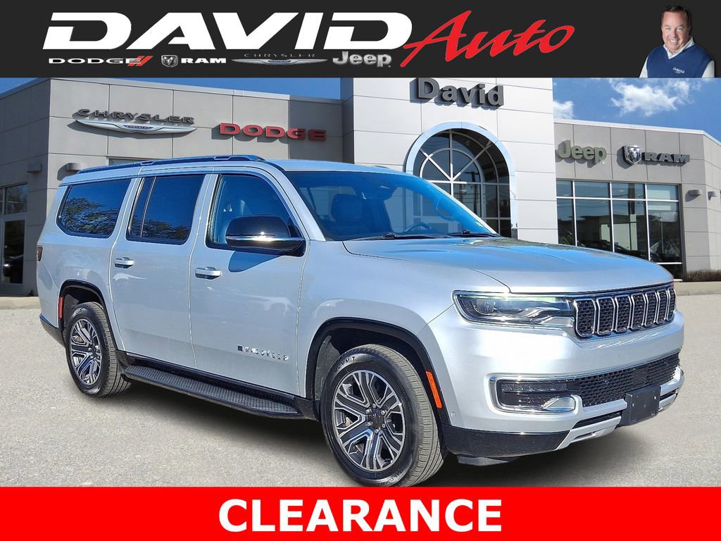 Used 2023 Jeep Wagoneer L Series II image 1