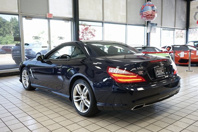 Used 2015 Mercedes-Benz SL 550 image 9