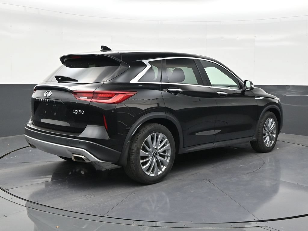 Used 2023 INFINITI QX50 Pure FWD image 5