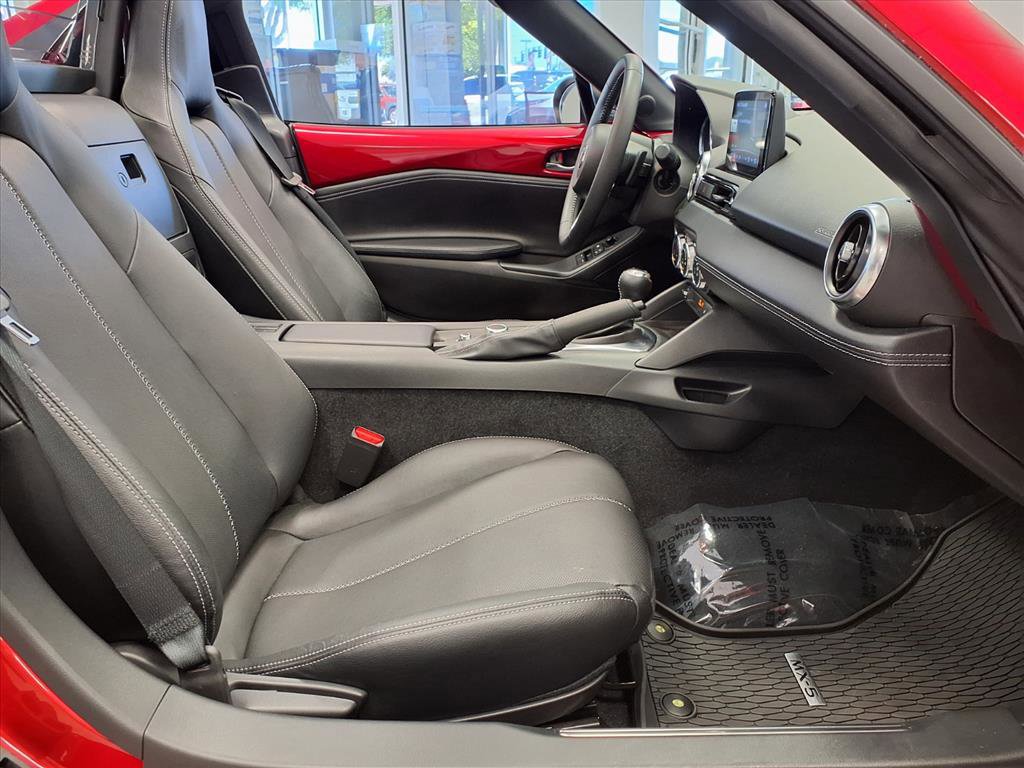 Used 2023 MAZDA MX-5 Miata Grand Touring w/ Weather Package image 10