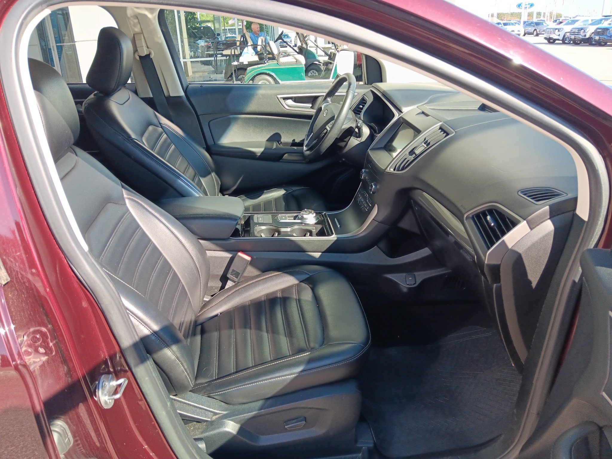 Used 2020 Ford Edge SEL FWD image 23