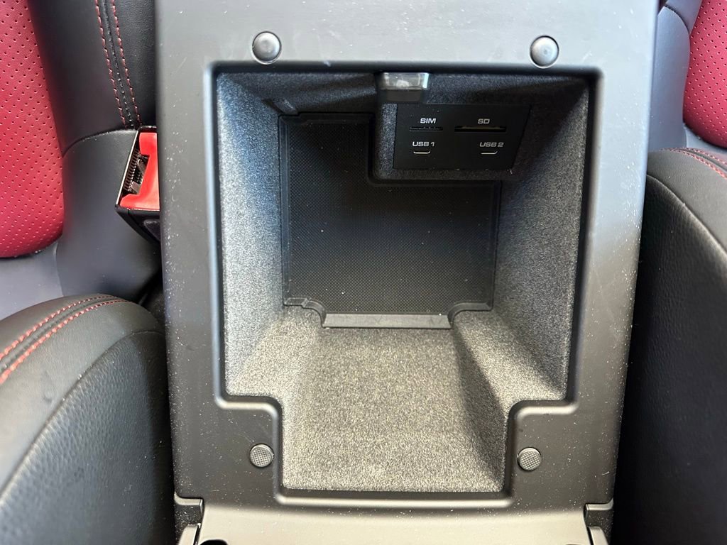 Used 2020 Porsche Macan S image 25