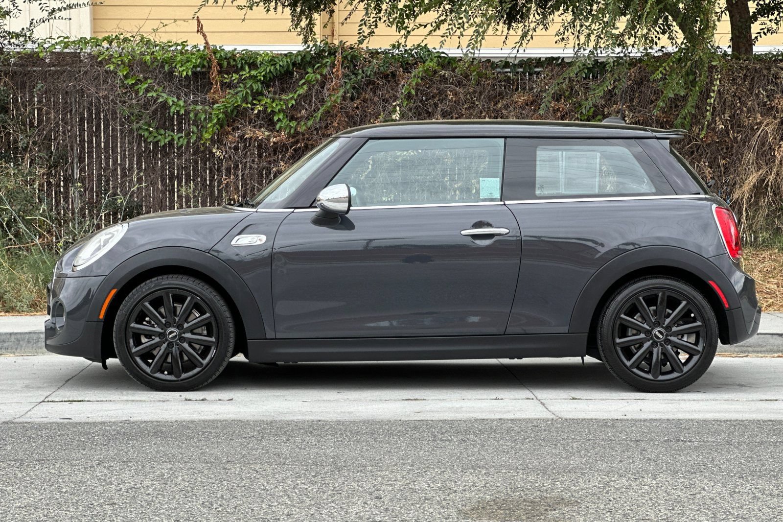 Used 2017 MINI Cooper S FWD image 7
