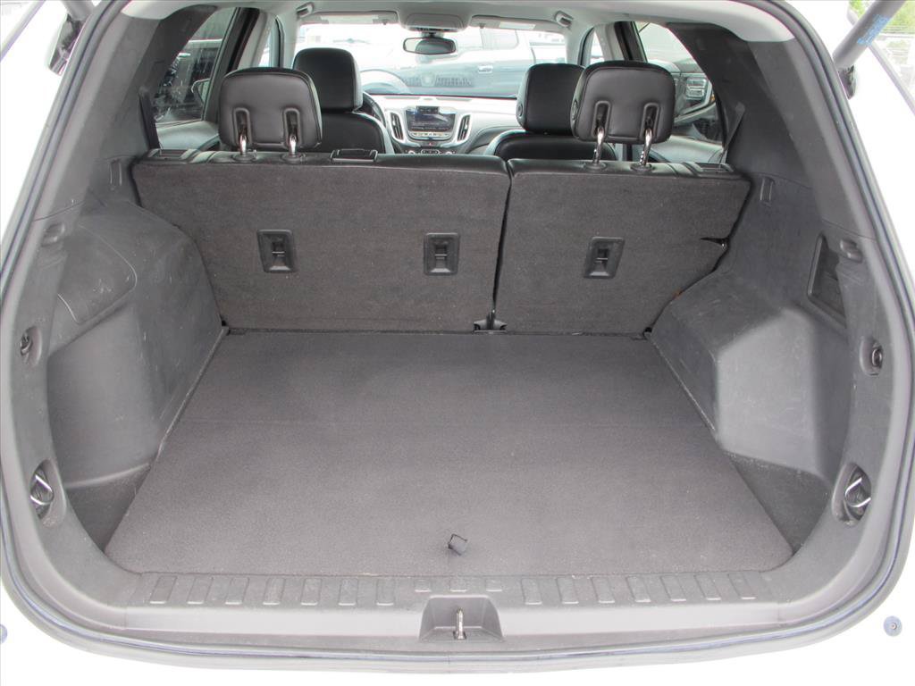 Used 2020 Chevrolet Equinox Premier FWD image 17