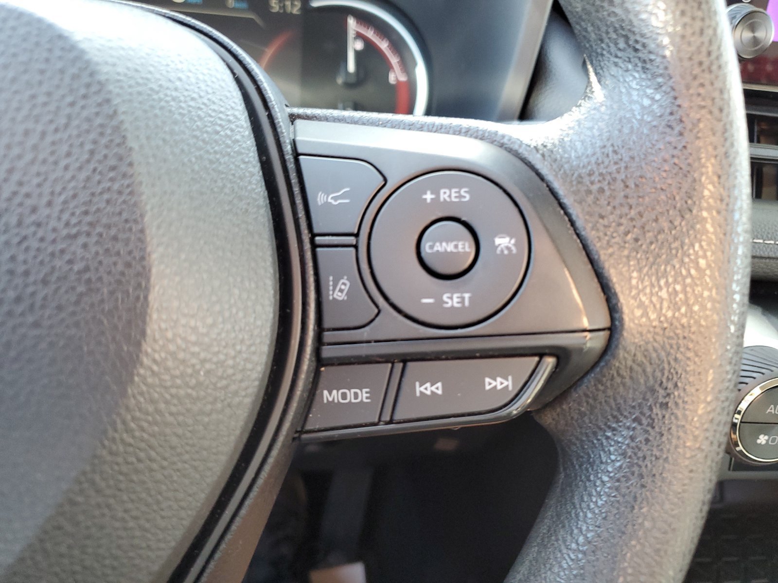 Certified 2025 Toyota RAV4 XLE AWD/4WD image 22