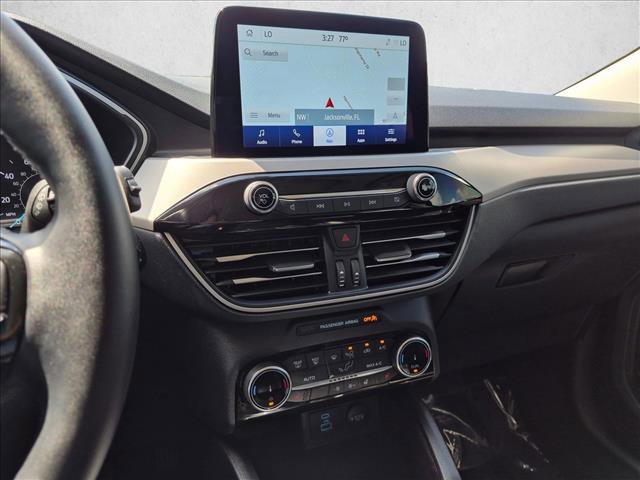Used 2022 Ford Escape SEL FWD image 11
