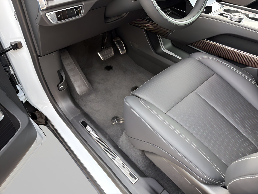 New 2027 Cadillac Vistiq Sport AWD/4WD image 18