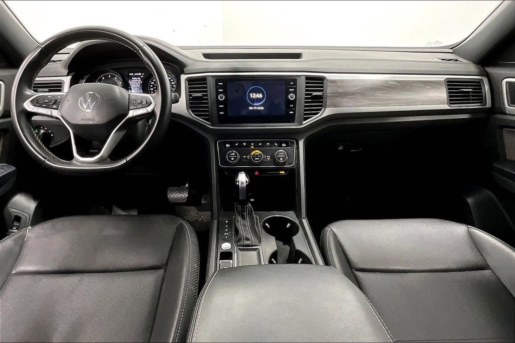 Used 2021 Volkswagen Atlas Cross Sport SE FWD image 18