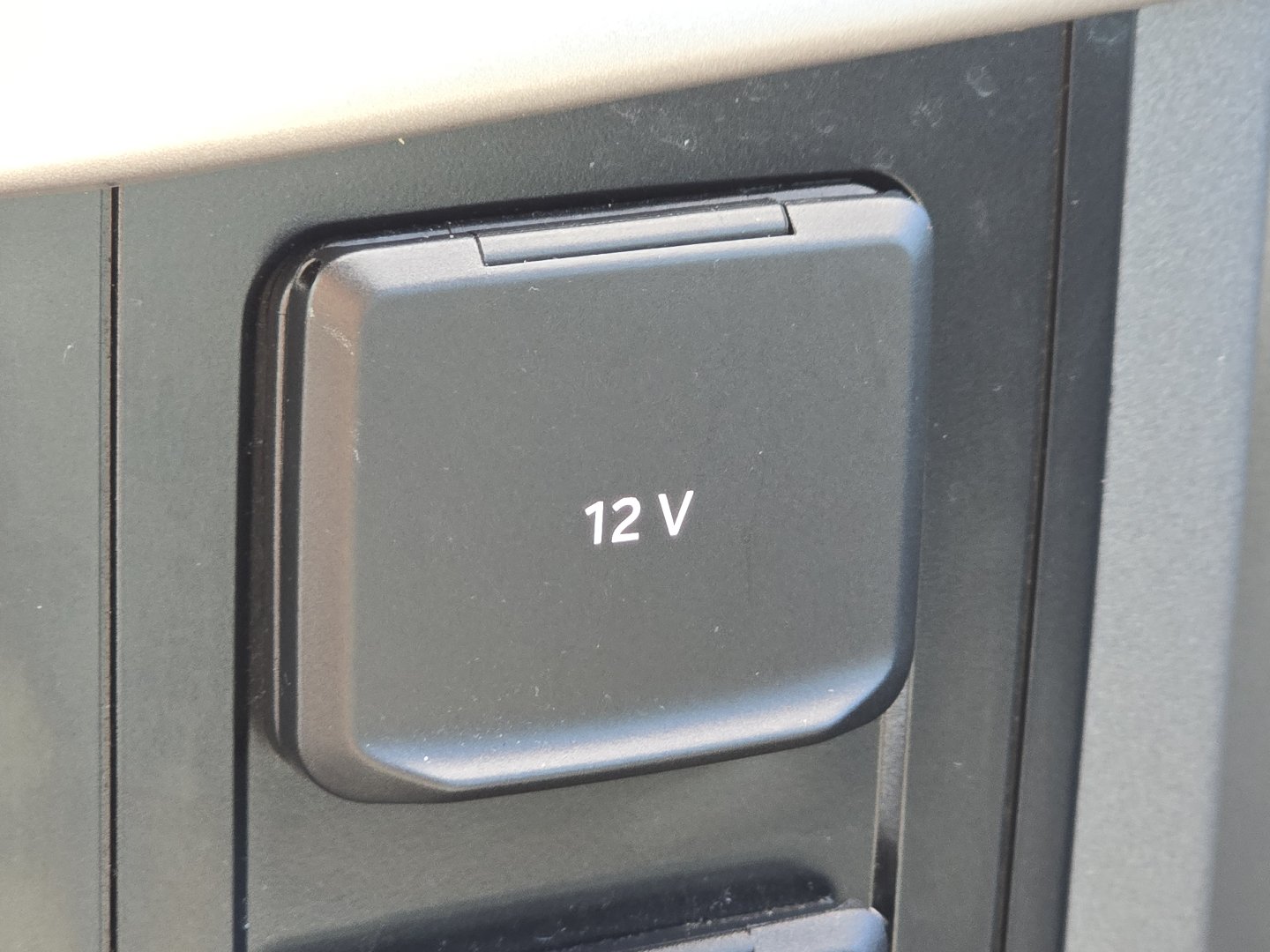 Used 2023 Ford F150 XLT w/ XTR Package AWD/4WD image 9