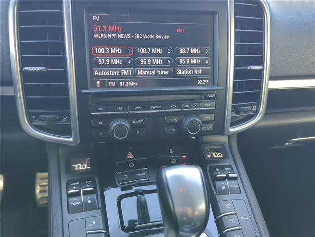 Used 2012 Porsche Cayenne S AWD/4WD image 8