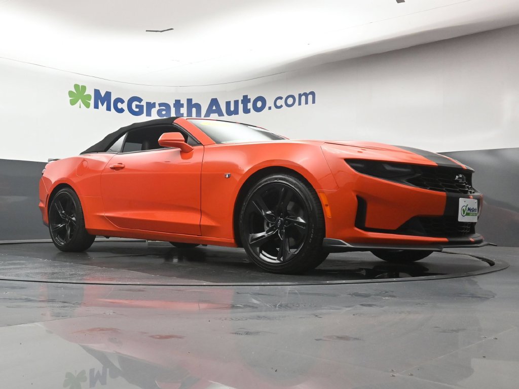 Used 2021 Chevrolet Camaro LT RWD image 23