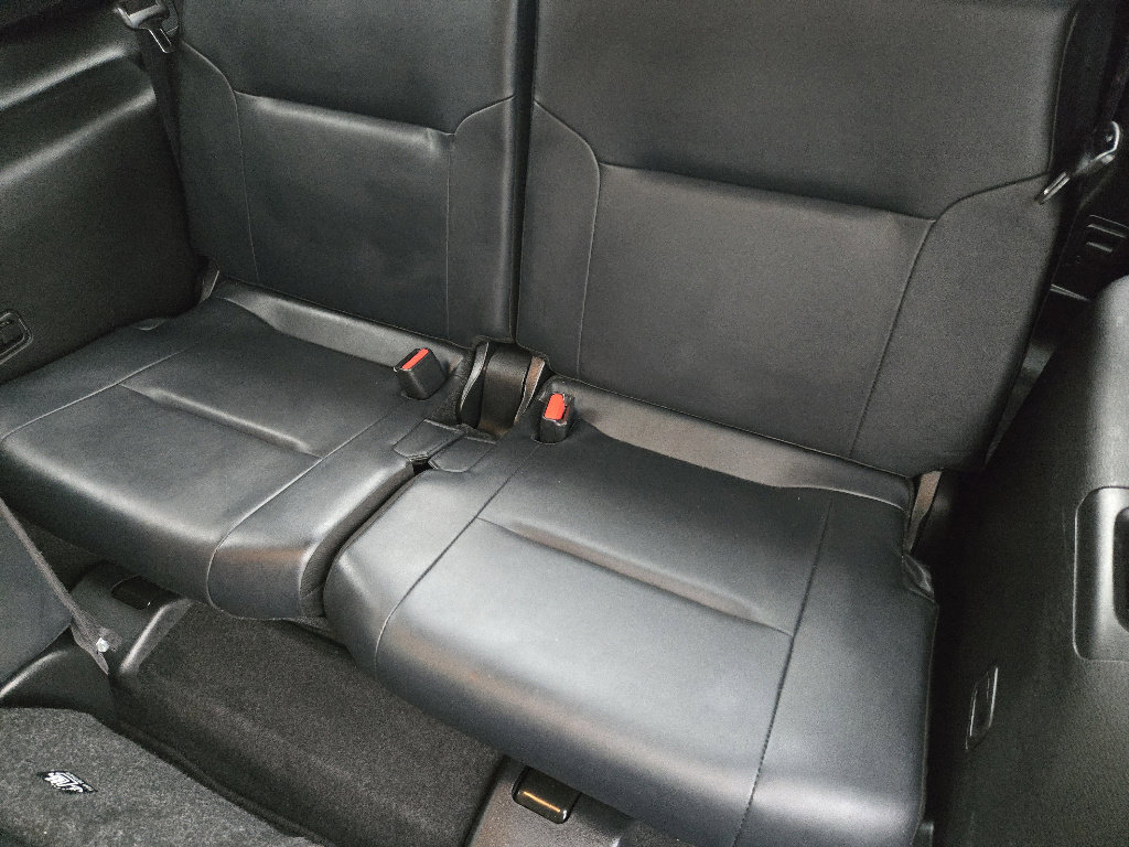 Used 2024 Mitsubishi Outlander SE image 30