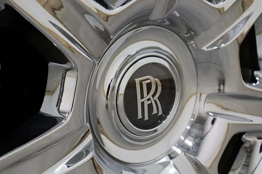 Certified 2010 Rolls-Royce Ghost RWD image 15