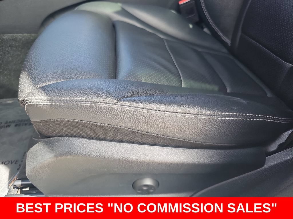 Used 2020 Mercedes-Benz GLC 300 4MATIC image 28