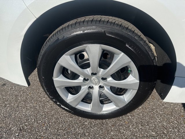 Used 2023 Toyota Corolla LE image 14