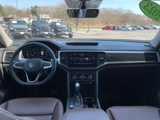 Used 2023 Volkswagen Atlas SE AWD/4WD image 14