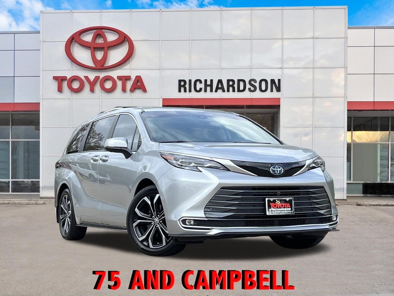 Used 2025 Toyota Sienna Platinum