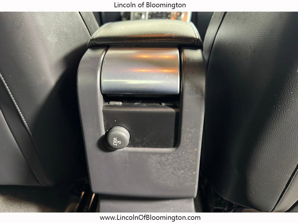 Used 2018 Volvo S60 T5 Inscription w/ Technology Package image 19