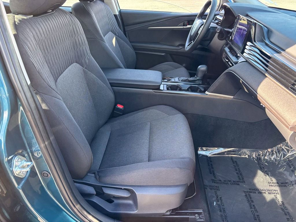 Certified 2025 Toyota Camry LE image 36