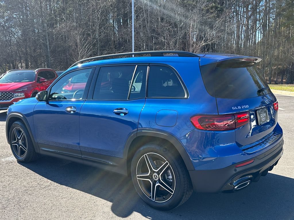 Certified 2025 Mercedes-Benz GLB 250 image 6