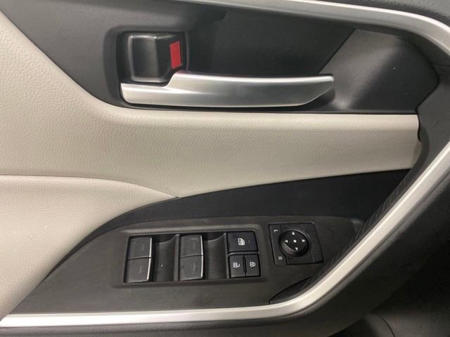 Used 2025 Toyota RAV4 XLE w/ Convenience Package image 24