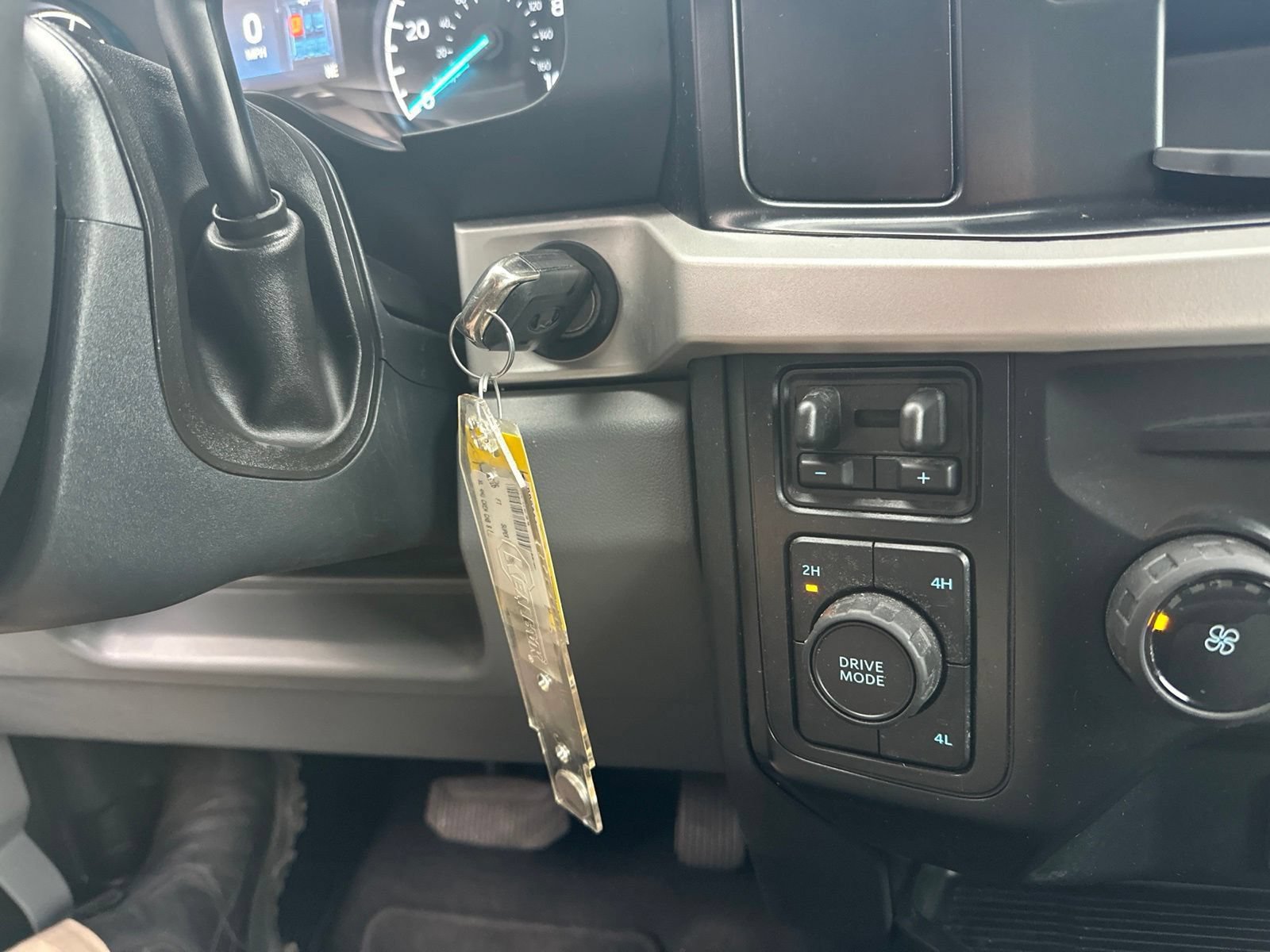 Used 2026 Ford F350 XLT AWD/4WD image 23