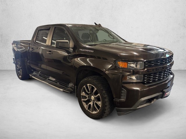 Used 2019 Chevrolet Silverado 1500 Custom w/ Custom Value Package RWD image 3
