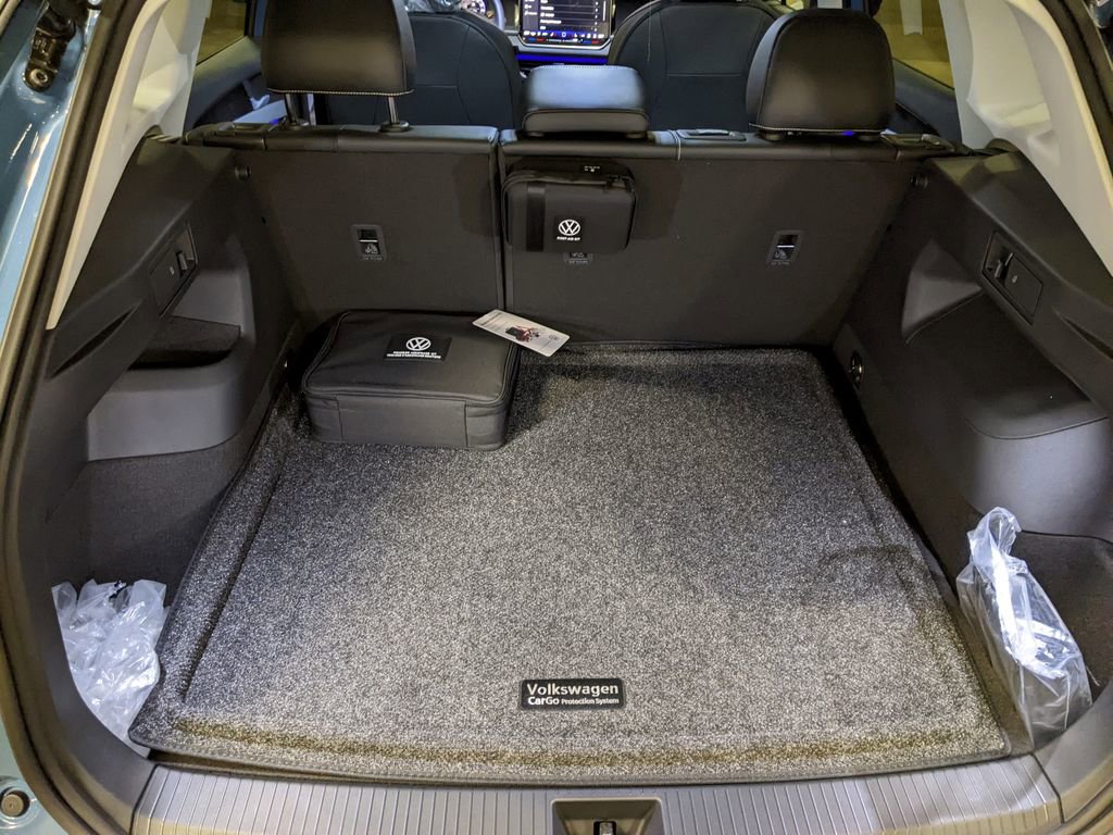 New 2026 Volkswagen Tiguan SE AWD/4WD image 26