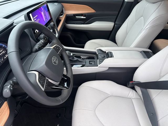 Used 2026 Toyota Grand Highlander Limited image 21