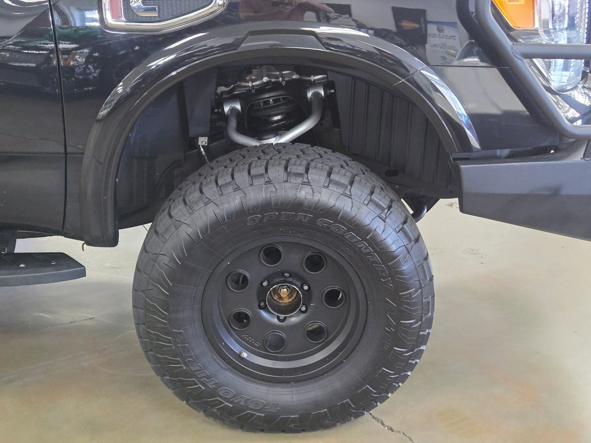Used 2016 Nissan Titan PRO-4X w/ Pro-4x Convenience Package AWD/4WD image 32