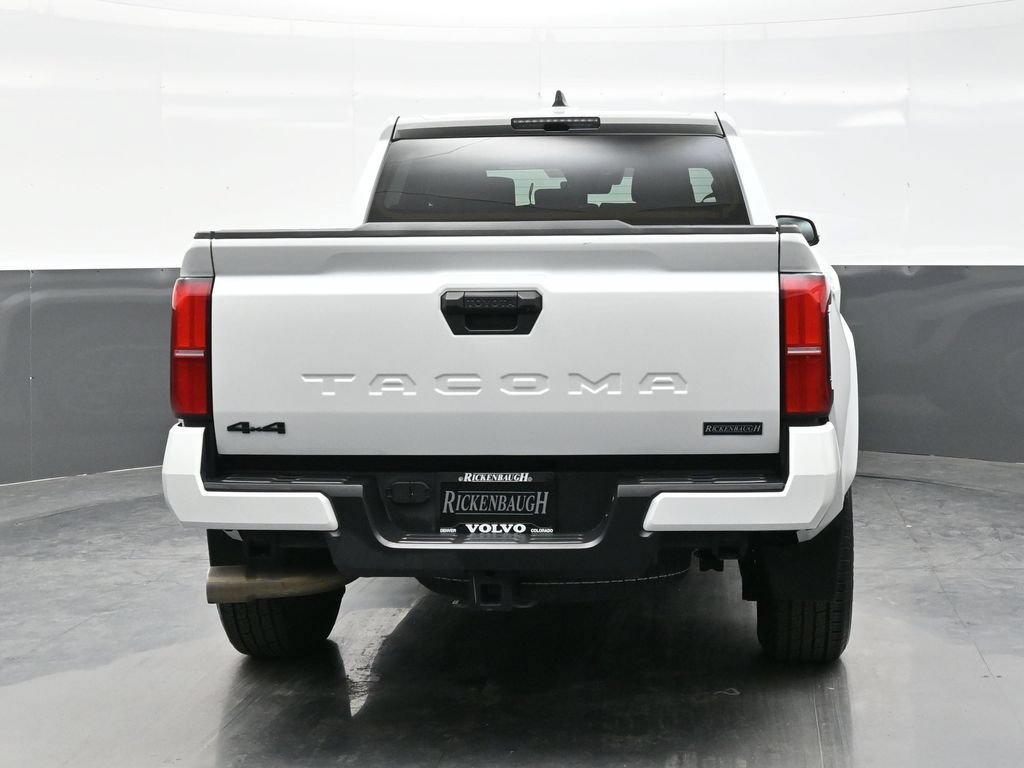 Used 2024 Toyota Tacoma TRD Sport AWD/4WD image 6