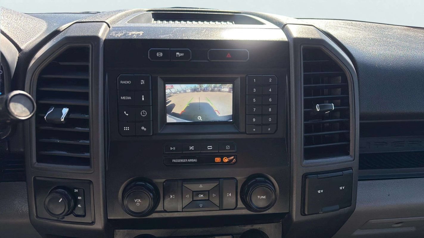 Used 2022 Ford F250 XL w/ Power Equipment Group AWD/4WD image 12