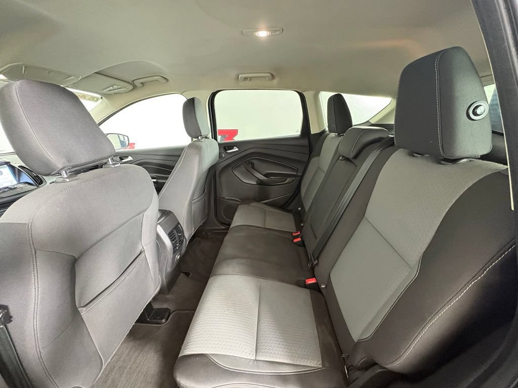 Used 2018 Ford Escape SE w/ SE Sync 3 Package FWD image 42