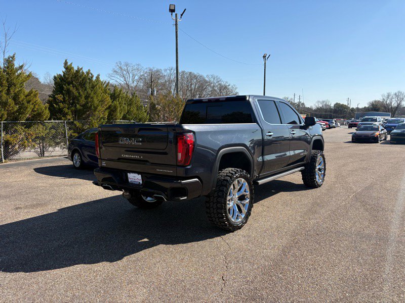 Used 2024 GMC Sierra 1500 Denali Ultimate image 4